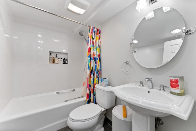 17 Saint Thomas St, Enfield, CT 06082 - full bathroom featuring shower / tub combo and toilet