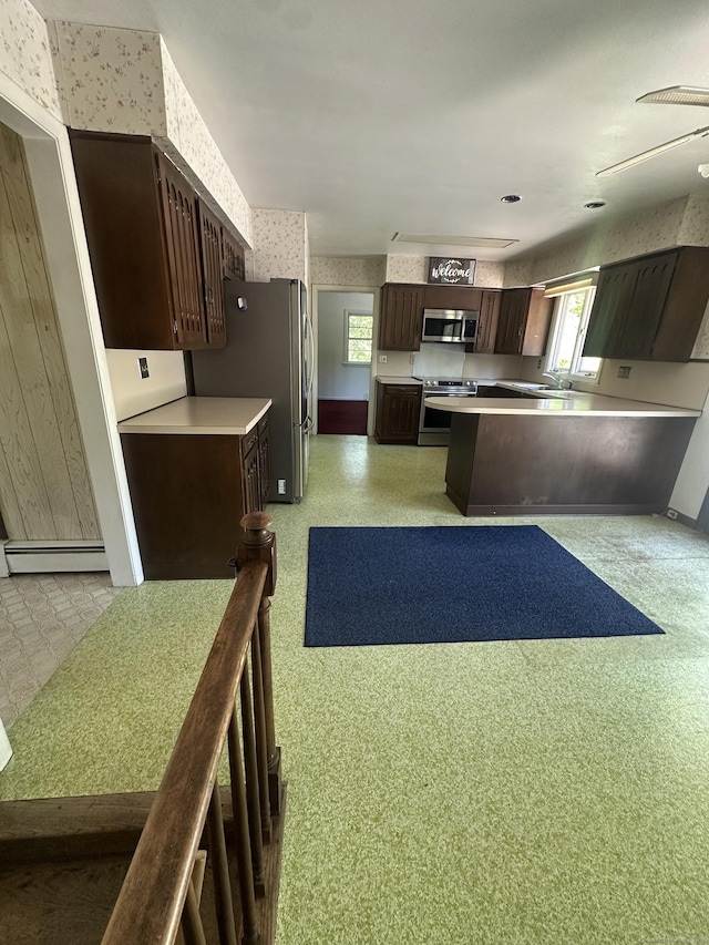 19 Arrowhead Ln, Branford, CT 06405 - photo 6