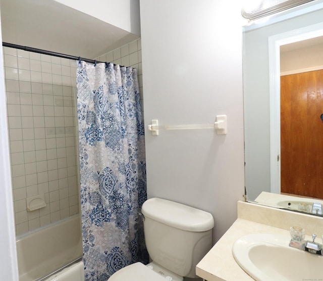 678 Savin Ave Apt 2J, West Haven, CT 06516 - bathroom featuring toilet, vanity, and shower / bath combo