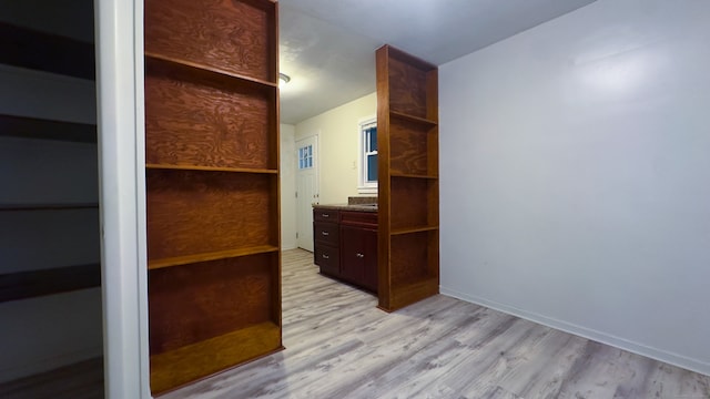 125 Lebanon St, Hartford, CT 06112 - walk in closet with light wood finished floors