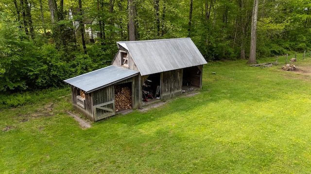 44 Meadow Ridge Dr, Easton, CT 06612 - view of pole building with a lawn and a view of trees
