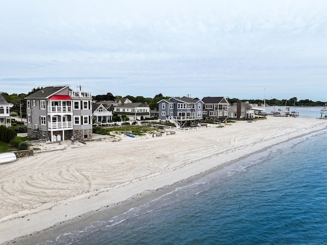 22 Shore Rd, East Lyme, CT 06357 - bird's eye view of expansive beach