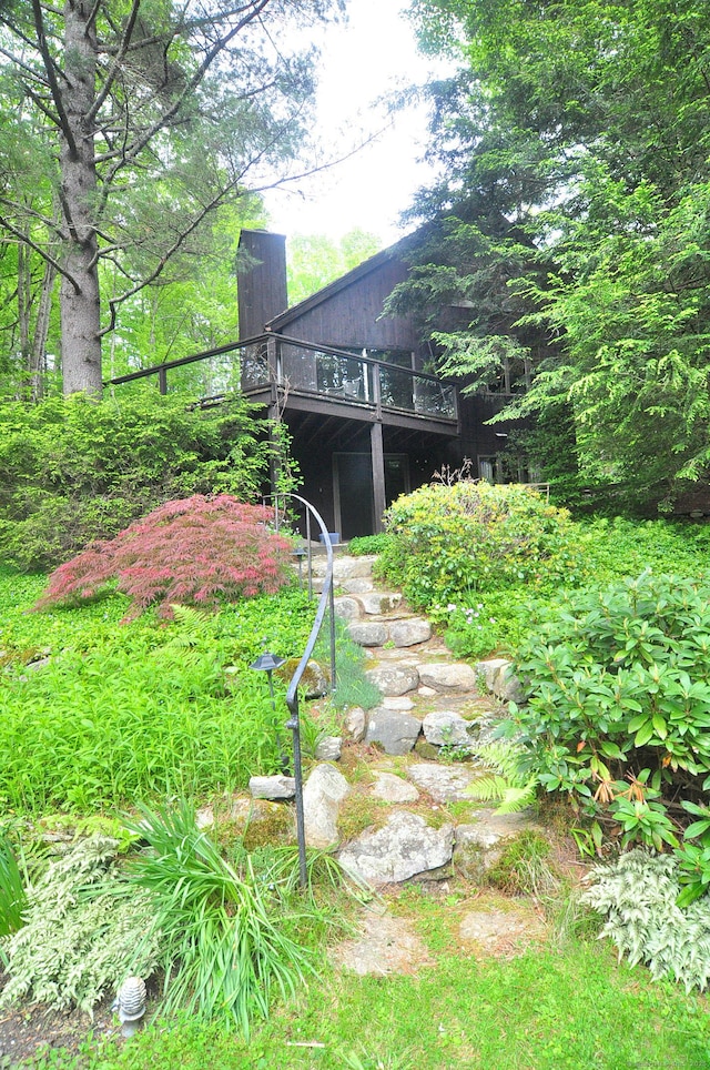 21 Bexley Ct, Goshen, CT 06756 - view of yard with a deck