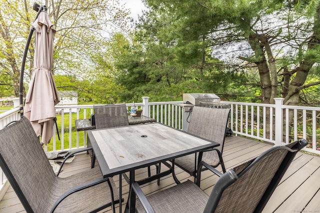 20 Jeffrey Ln, Southington, CT 06451 - deck featuring outdoor dining space