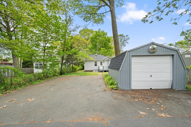 65 Waverly Park Rd, Branford, CT 06405 - photo 4