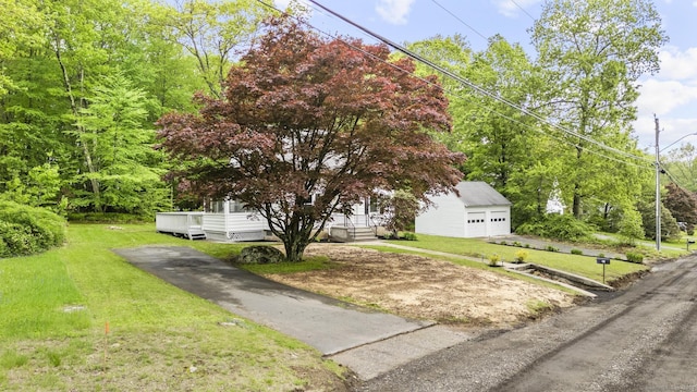 291 Maple Hill Rd, Naugatuck, CT 06770 - view of front facade featuring an outbuilding and a front lawn