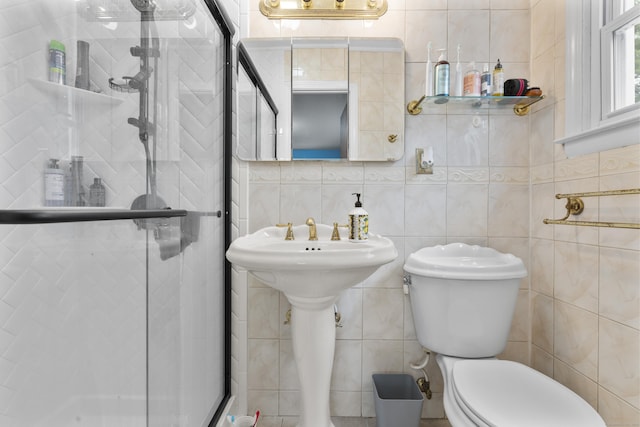 21 Cadwell Rd, Bloomfield, CT 06002 - bathroom with tile walls and a shower stall