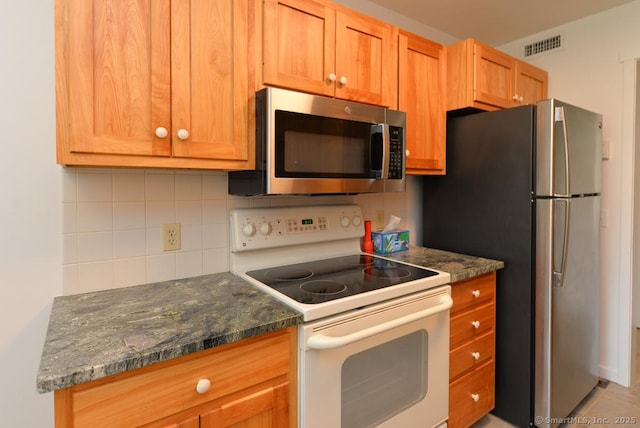 419 Heritage Vlg Unit B, Southbury, CT 06488 - photo 6
