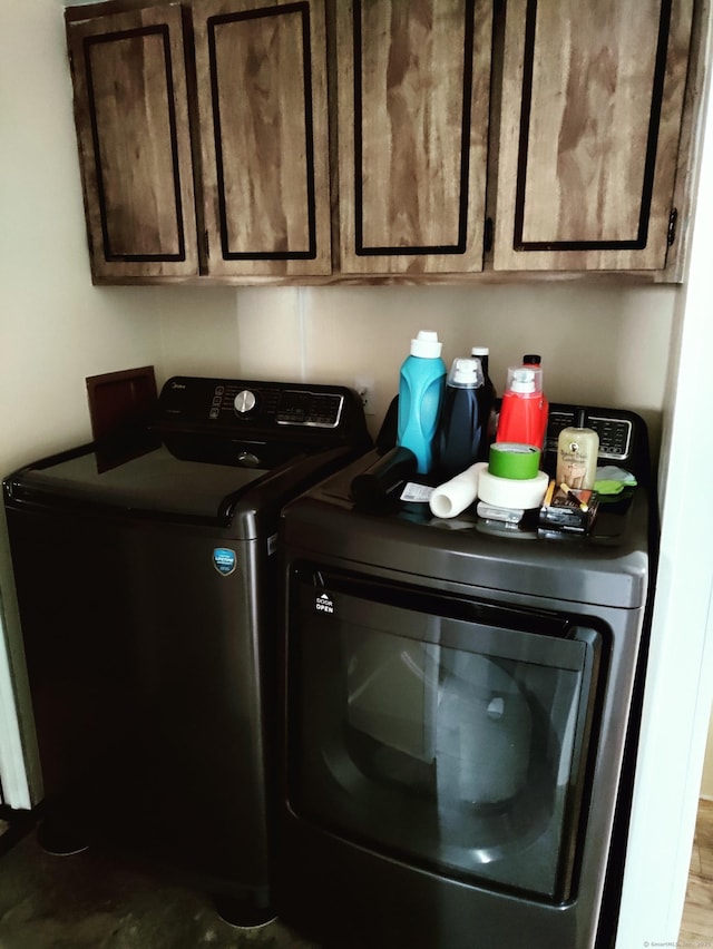 1012 Old Colony Rd Lot 85, Meriden, CT 06451 - laundry room with independent washer and dryer and cabinet space
