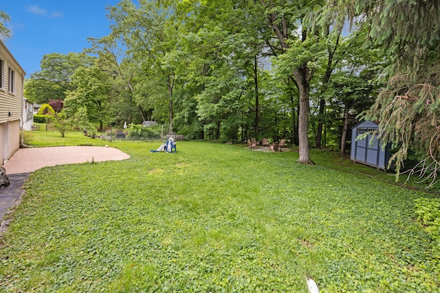 55 Andrasko Rd, Beacon Falls, CT 06403 - view of grassy yard featuring a patio area