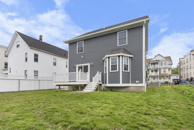 864 Baldwin St, Waterbury, CT 06706 - back of property with a deck