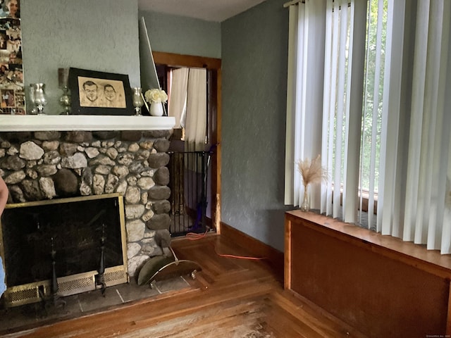 148 Burwell Rd, West Haven, CT 06516 - detailed view of a fireplace and a textured wall