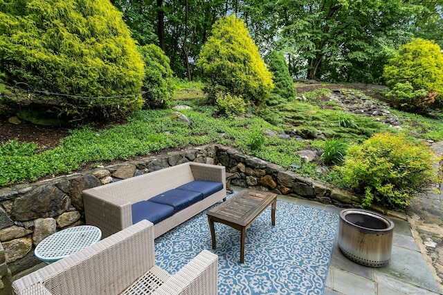 6 Queens Ln, Darien, CT 06820 - view of patio / terrace with an outdoor hangout area