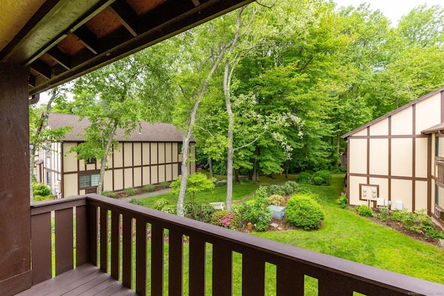 202 Foxwood Ln Unit 202, Milford, CT 06461 - view of wooden deck