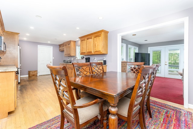 15 Woodcliff Dr, Simsbury, CT 06070 - dining area with recessed lighting, baseboards, and light wood-style floors