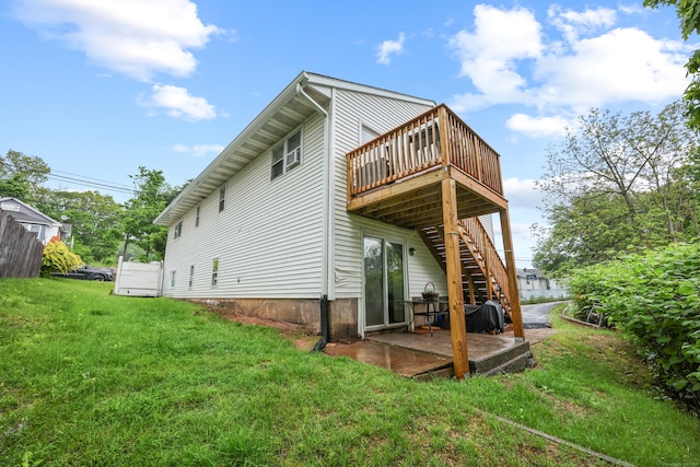 6 Lampson St, Waterbury, CT 06705 - photo 2