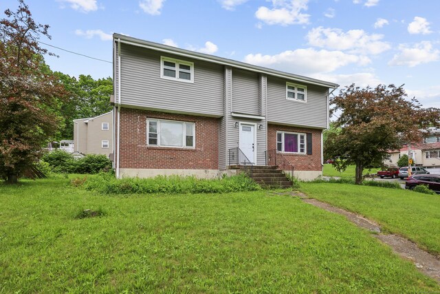 81 Glenstone Rd, Waterbury, CT 06705 - photo 39