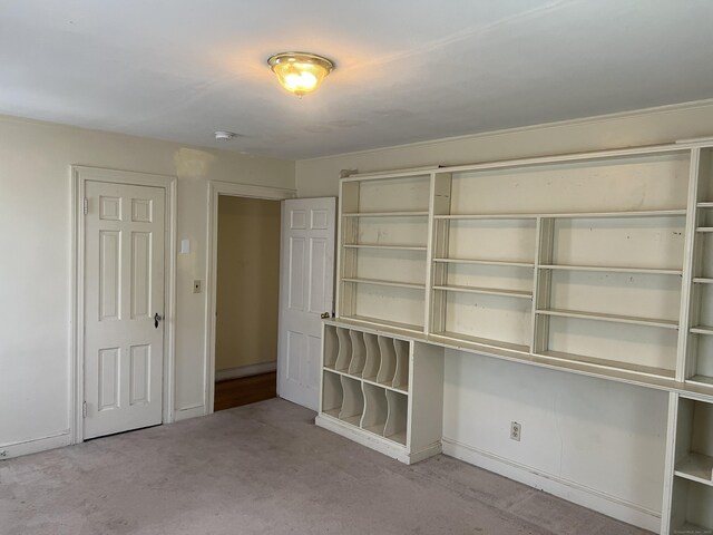 40 Bellevue Rd, New Haven, CT 06511 - unfurnished bedroom featuring carpet flooring and baseboards