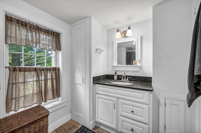 64 W St, Cromwell, CT 06416 - bathroom featuring vanity