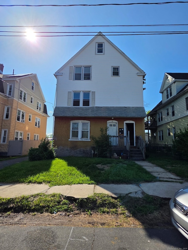 19 Wakefield Ct, New Britain, CT 06053 - view of front of house with a front yard