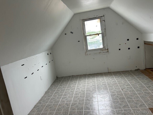 19 Wakefield Ct, New Britain, CT 06053 - bonus room featuring vaulted ceiling