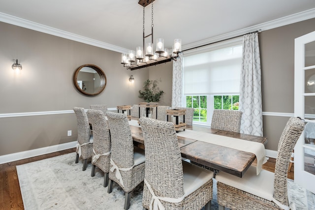 15A Shore Rd, Waterford, CT 06385 - dining area featuring crown molding, a chandelier, and wood finished floors