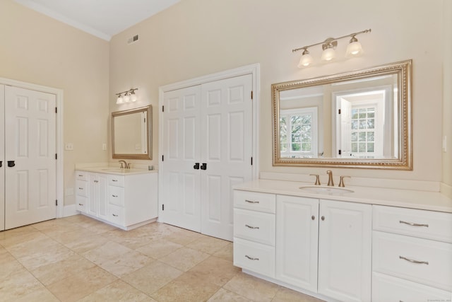 10 Easton Heights Ln, Easton, CT 06612 - full bathroom with two vanities