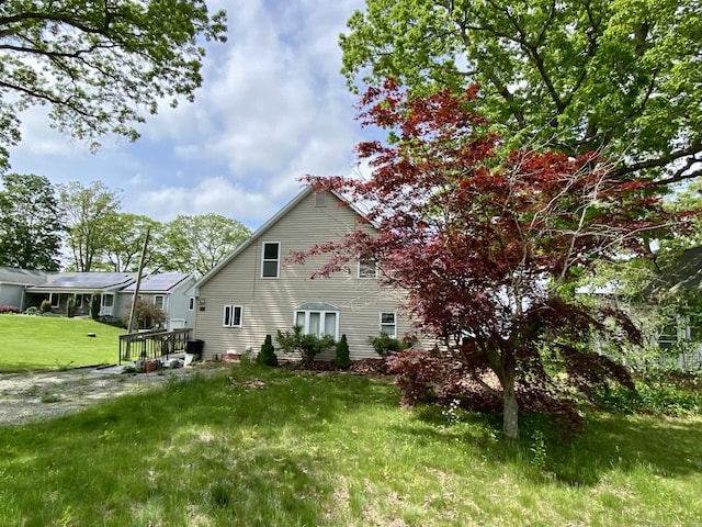 52 Lake View Ave, Salem, CT 06420 - view of side of property with a yard