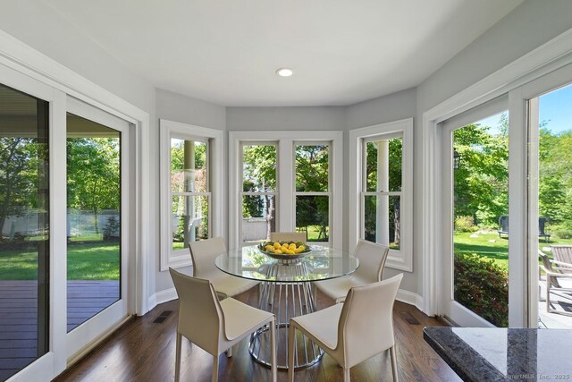 7 Sherwood Farms Ln, Westport, CT 06880 - sunroom with baseboards, wood finished floors, and recessed lighting