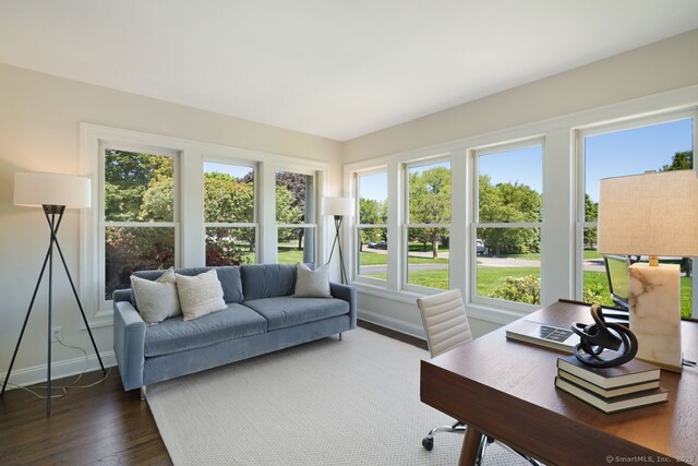 7 Sherwood Farms Ln, Westport, CT 06880 - view of sunroom / solarium
