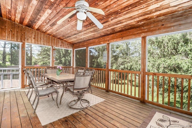 8 Prospect Ct, Brookfield, CT 06804 - sunroom featuring a ceiling fan, outdoor dining area, and vaulted ceiling