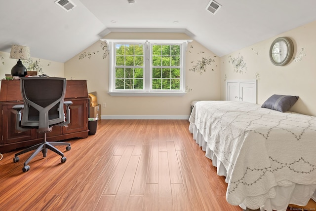 100 Pembroke Ter, Glastonbury, CT 06033 - bedroom featuring light wood-style floors, vaulted ceiling, and baseboards