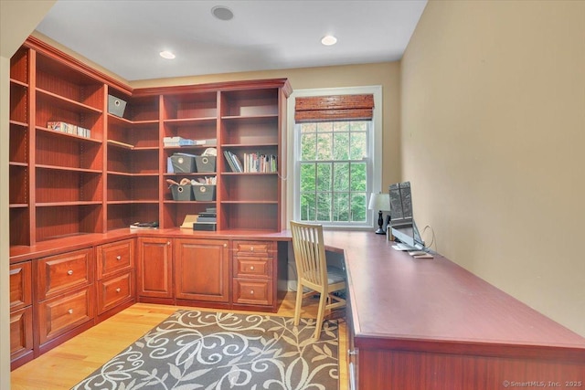 15 Surrey Ridge Rd, Killingworth, CT 06419 - office space featuring light wood finished floors