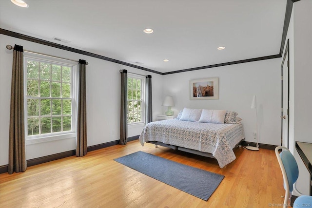 15 Surrey Ridge Rd, Killingworth, CT 06419 - bedroom featuring ornamental molding, multiple windows, baseboards, light wood-style flooring, and recessed lighting