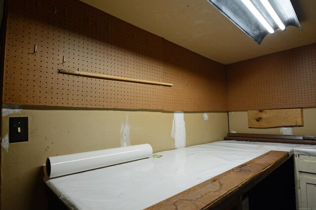 102 Morse St, Hamden, CT 06517 - photo 30