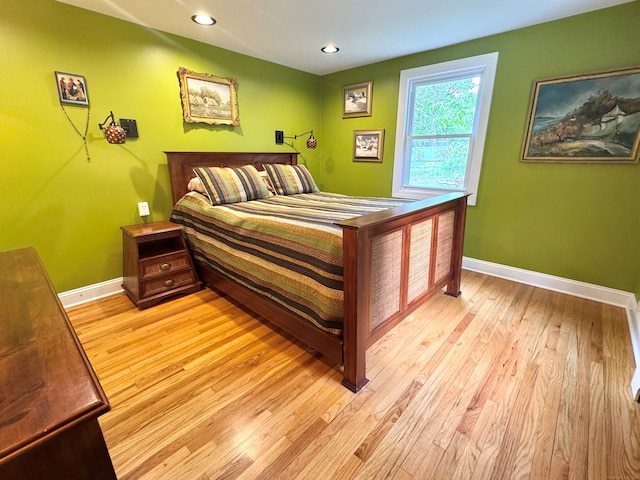 1 Russell Ln, Simsbury, CT 06070 - bedroom featuring light wood finished floors, baseboards, and recessed lighting