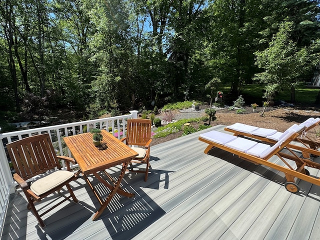 1 Russell Ln, Simsbury, CT 06070 - wooden deck with outdoor dining space