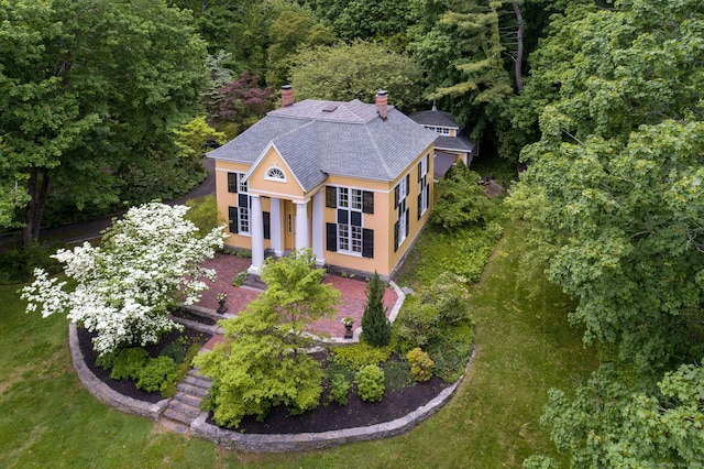 30 Meeting House Ln, Madison, CT 06443 - aerial view of property and surrounding area with a heavily wooded area