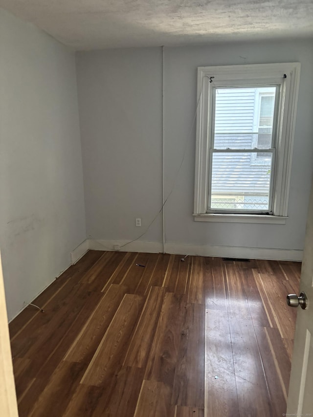 587 Orchard St, New Haven, CT 06511 - photo 10