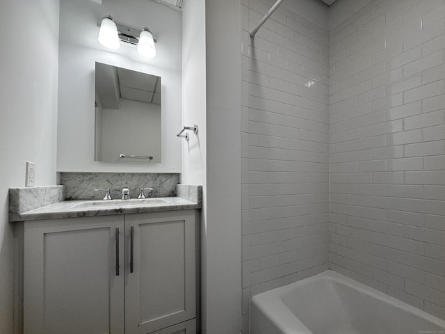 70 Strawberry Hill Ave Unit 5Gr4, Stamford, CT 06902 - full bath with vanity and shower / washtub combination