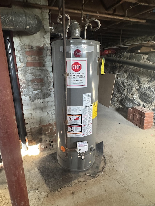 7 Carver Ave, Norwich, CT 06360 - utilities featuring water heater