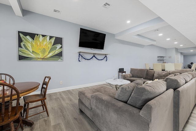 194 Killdeer Rd, Webster, MA 01570 - living area featuring light wood finished floors, recessed lighting, and baseboards