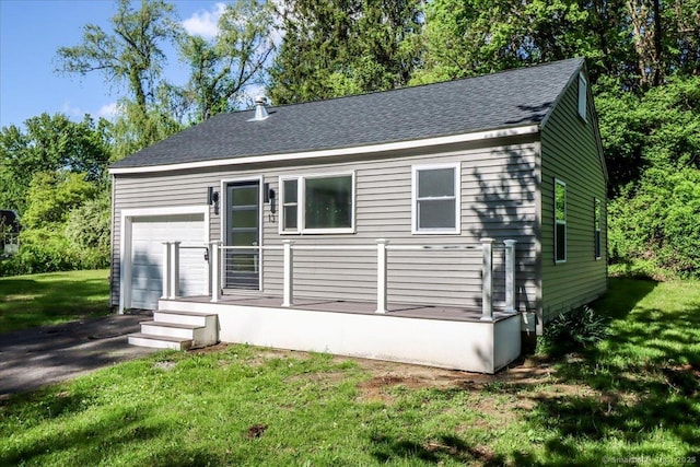 13 Turner Rd, Litchfield, CT 06778 - view of front of home featuring a front lawn and roof with shingles