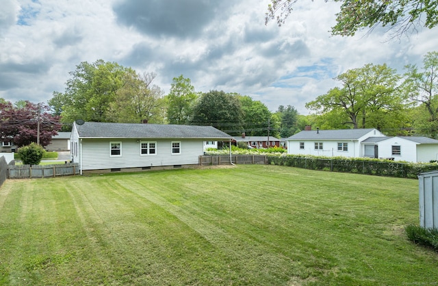1 Pine Grove Ave, Enfield, CT 06082 - view of yard