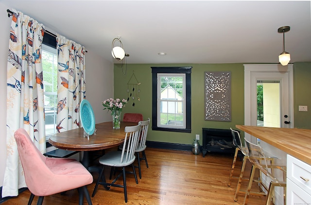 62 Mather St, Manchester, CT 06042 - dining area featuring light wood-style flooring, baseboards, and recessed lighting