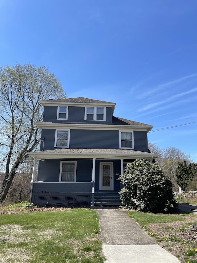 674 Williams St, New London, CT 06320 - traditional style home featuring a porch