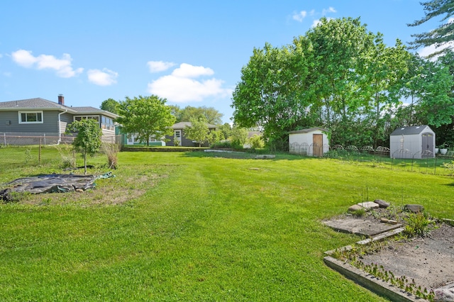 101 Rosengarten Dr, Waterbury, CT 06704 - view of yard