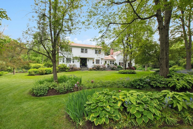 19 Pheasant Ridge Rd, Redding, CT 06896 - view of green lawn