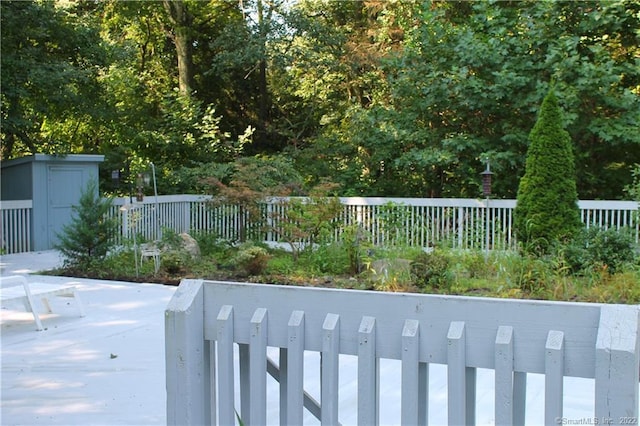 3 Abbey Ln, Shelton, CT 06484 - view of yard