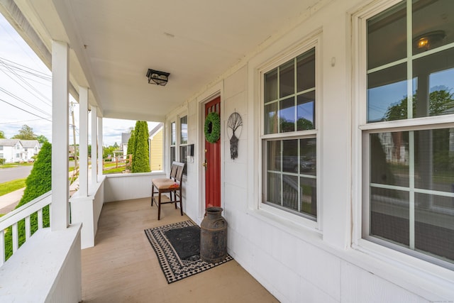 36 Whiton St, Windsor Locks, CT 06096 - view of covered porch